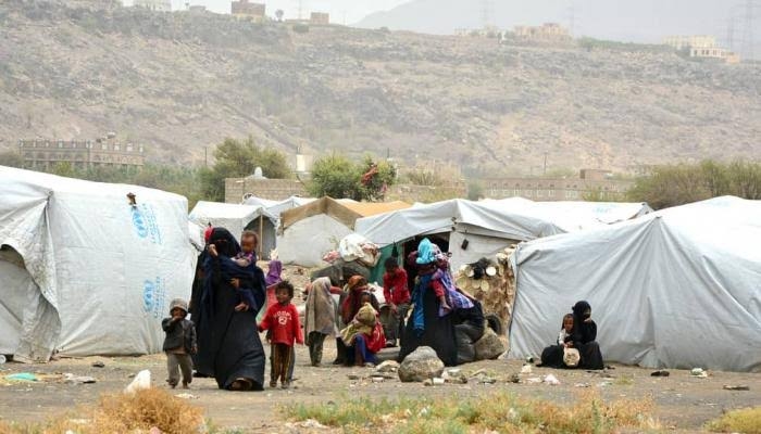 أزمة مأوى خانقة في اليمن.. الأمم المتحدة تحذر من فجوة تمويل تهدد ملايين النازحين