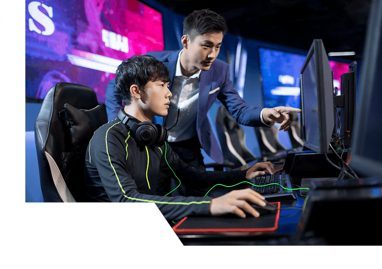 Valorant Esports Draft Strategies Enhanced by Meta Predictions
