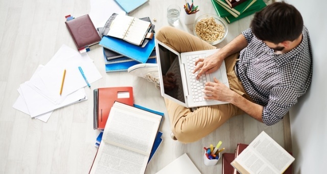 Why Should Canadian Students Trust Research Paper Writing Services for Academic Success?