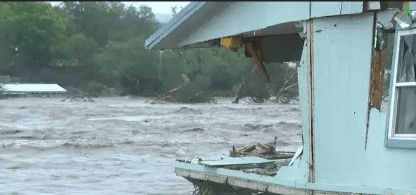 Texas Flood: Camp Mystic Flooding Leaves Dozens Missing—A Community Grieves and Hopes, 7 Devastating Facts