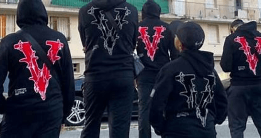 Vrunk  Jusqu'à 30 % de réduction  Vêtements Vrunk