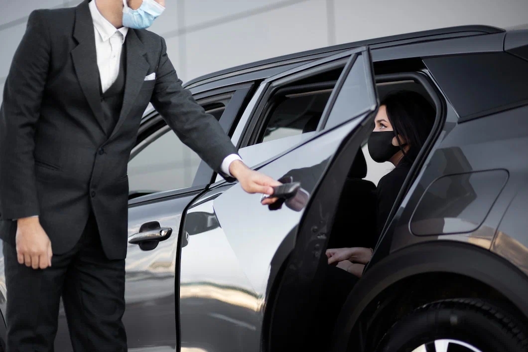 Chauffeur Service Deals: Luxury Cars at Fair Prices