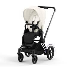 Cybex e-Priam – The Smartest Choice for Modern Parents