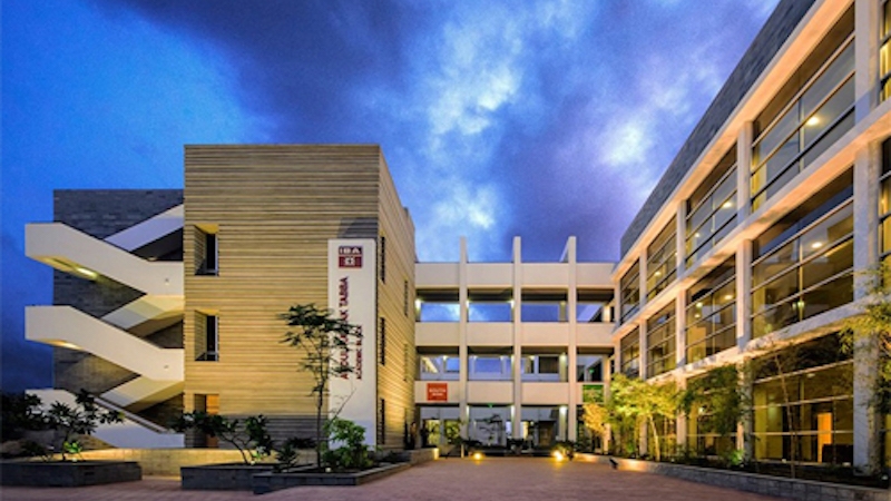 BBA in Karachi – Choose the Best University for Your Business Career