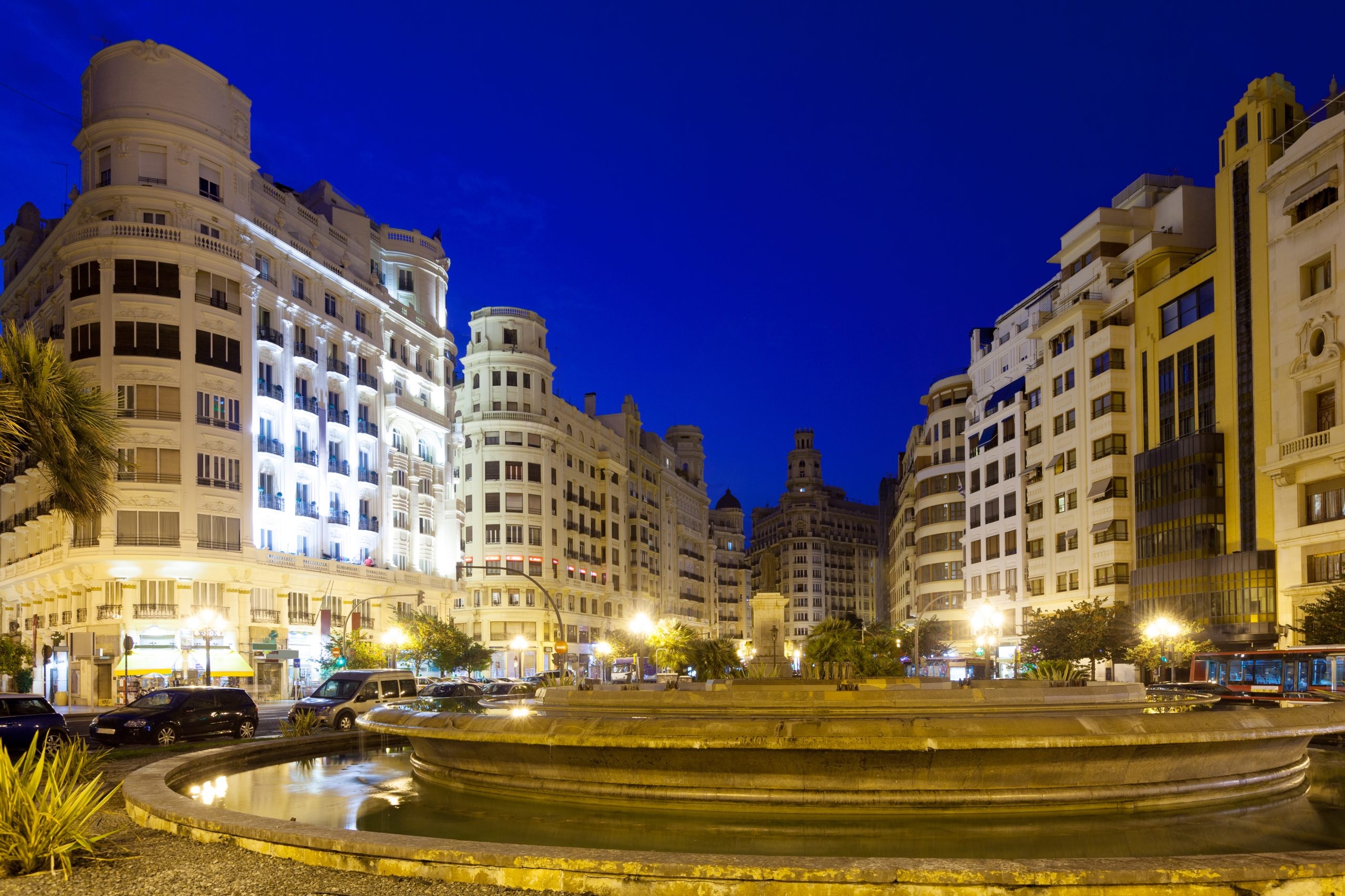 Medina Airport to Hotel Transfer