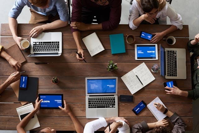 Best Knowledge Base Tools vs. Enterprise Wiki Software: Which Is Right for Your Team