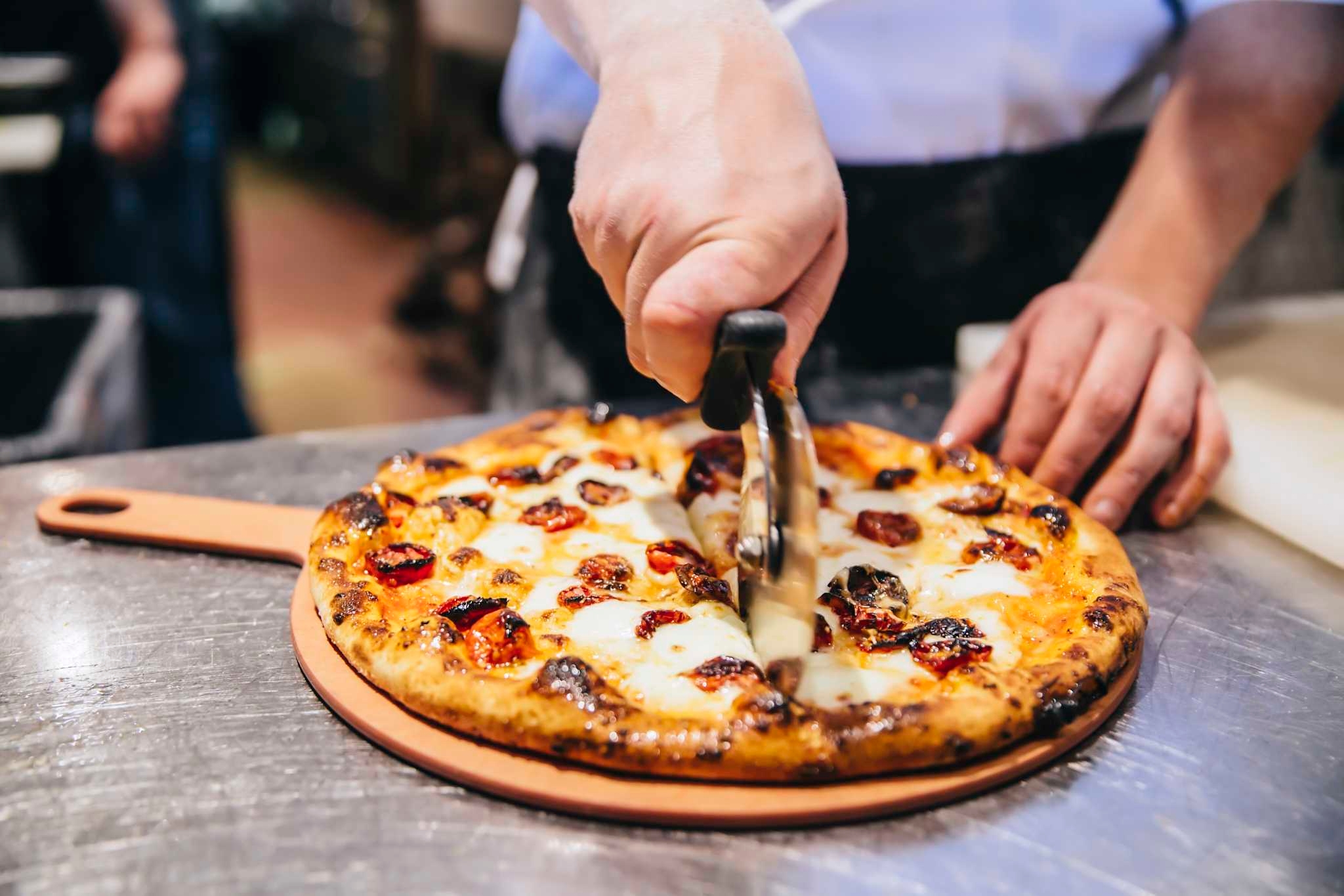 How to Attract More Walk-In Traffic to Your Pizza Shop