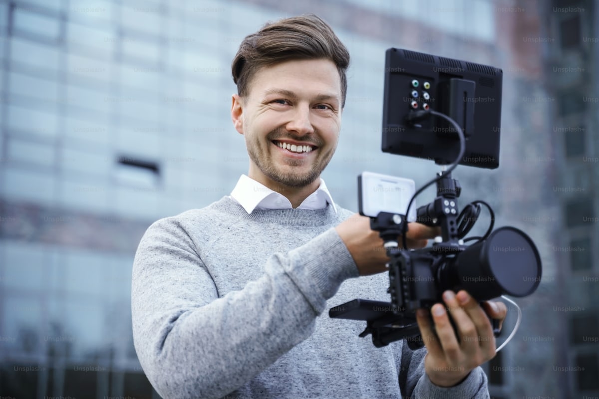 Cameras and Video Camera: A Complete Guide for Beginners and Enthusiasts