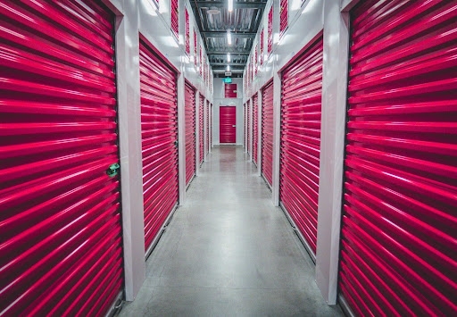 Benefits of Choosing the Best Self-Storage Facilities for Your Needs