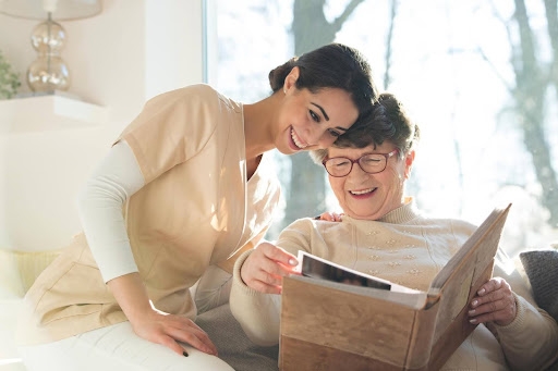 Comprehensive Senior Memory Support Services for Dementia Care