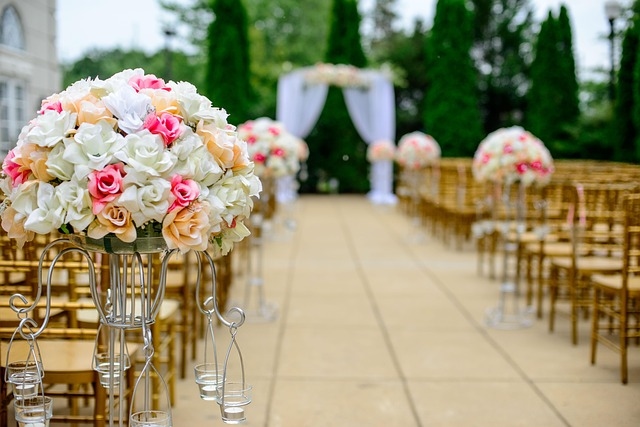 5 Ways to Make Your Wedding Planning More Efficient