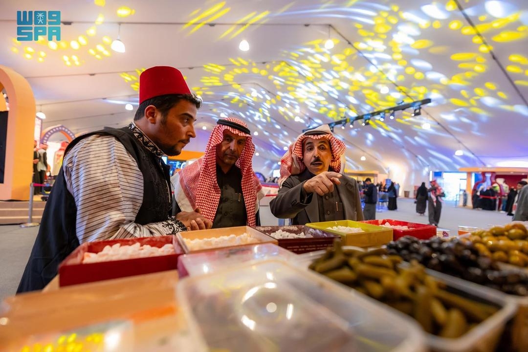 أكثر من 20 ألف زائر في ختام مهرجان 'شتاء درب زبيدة' في لينة التاريخية