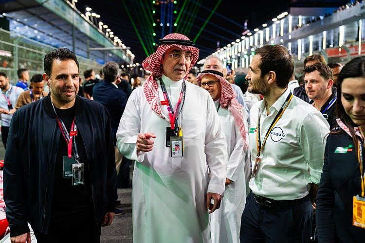 'إلكترومين' تحتفل بفوز 'فريق نيسان للفورمولا إي' في جدة كأول شريك سعودي من القطاع الخاص في بطولة الفورمولا إي