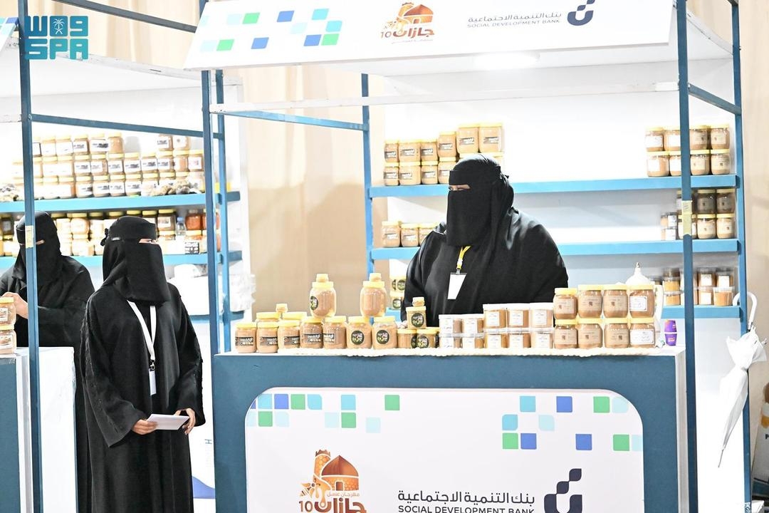 مهرجان عسل جازان.. منصة للإبداع وتمكين الأسر المنتجة