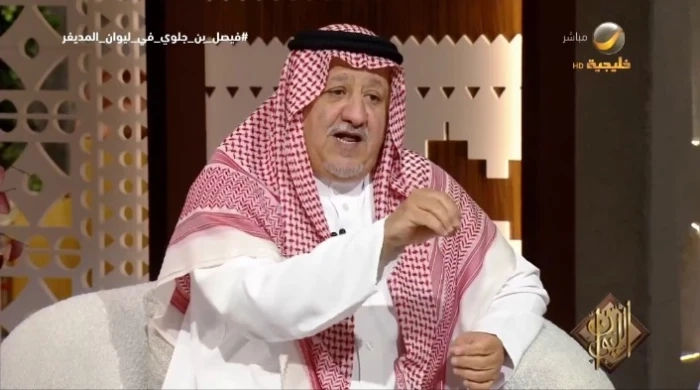 بالفيديو: قصة الهبوط الاضطراري للمروحية التي كان يستقلها الأمير فيصل بن جلوي والأمير خالد بن سلطان بعد تحرير الكويت بـ 3 أيام