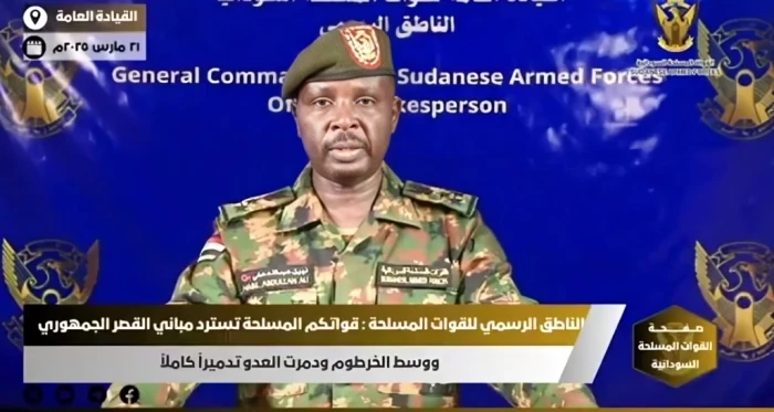 شاهد.. بيان الجيش السوداني بعد سيطرة قواته على القصر الجمهوري في الخرطوم