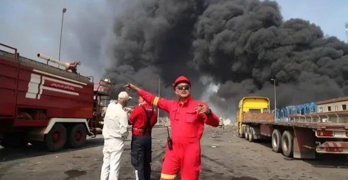 صحيفة أمريكية تكشف سبب  انفجار ميناء رجائي في مدينة بندر عباس بإيران
