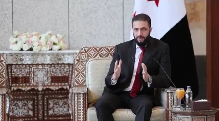 بالفيديو.. "الشرع" يتحدث عن والدته لأول مرة ويكشف قصة الحمامة البيضاء التي بشرتها بأنه على قيد الحياة بعد غياب 7 سنوات