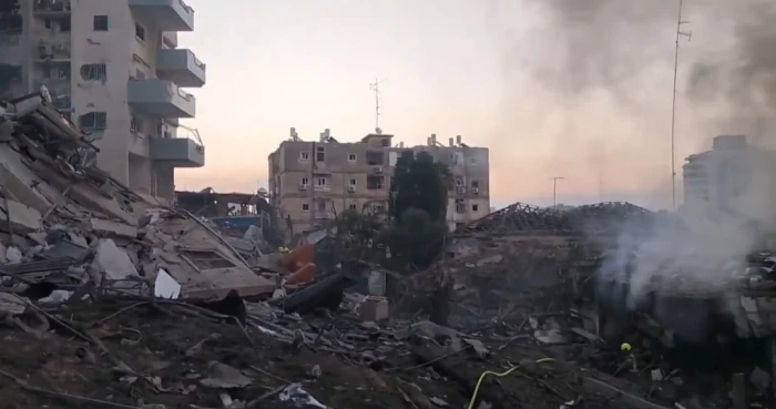 شاهد.. حجم آثار الدمار في مدينة رحوفوت جنوب تل أبيب جراء الهجمات الإيرانية