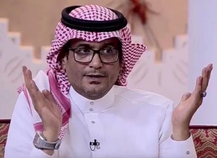 "البكيري" يرد على مفاوضات الهلال مع المدرب "نونو سانتو"
