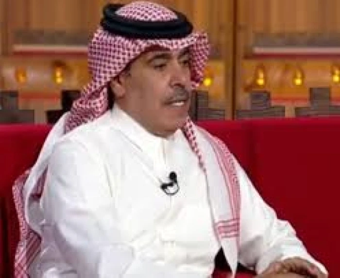 الجماز يطرح سؤالا بعد أنباء رحيل " محمد العويس" عن الهلال