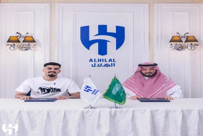 النصر يوافق على بيع المدة المتبقية من عقد علي لاجامي للهلال.. والكشف عن قيمة الصفقة