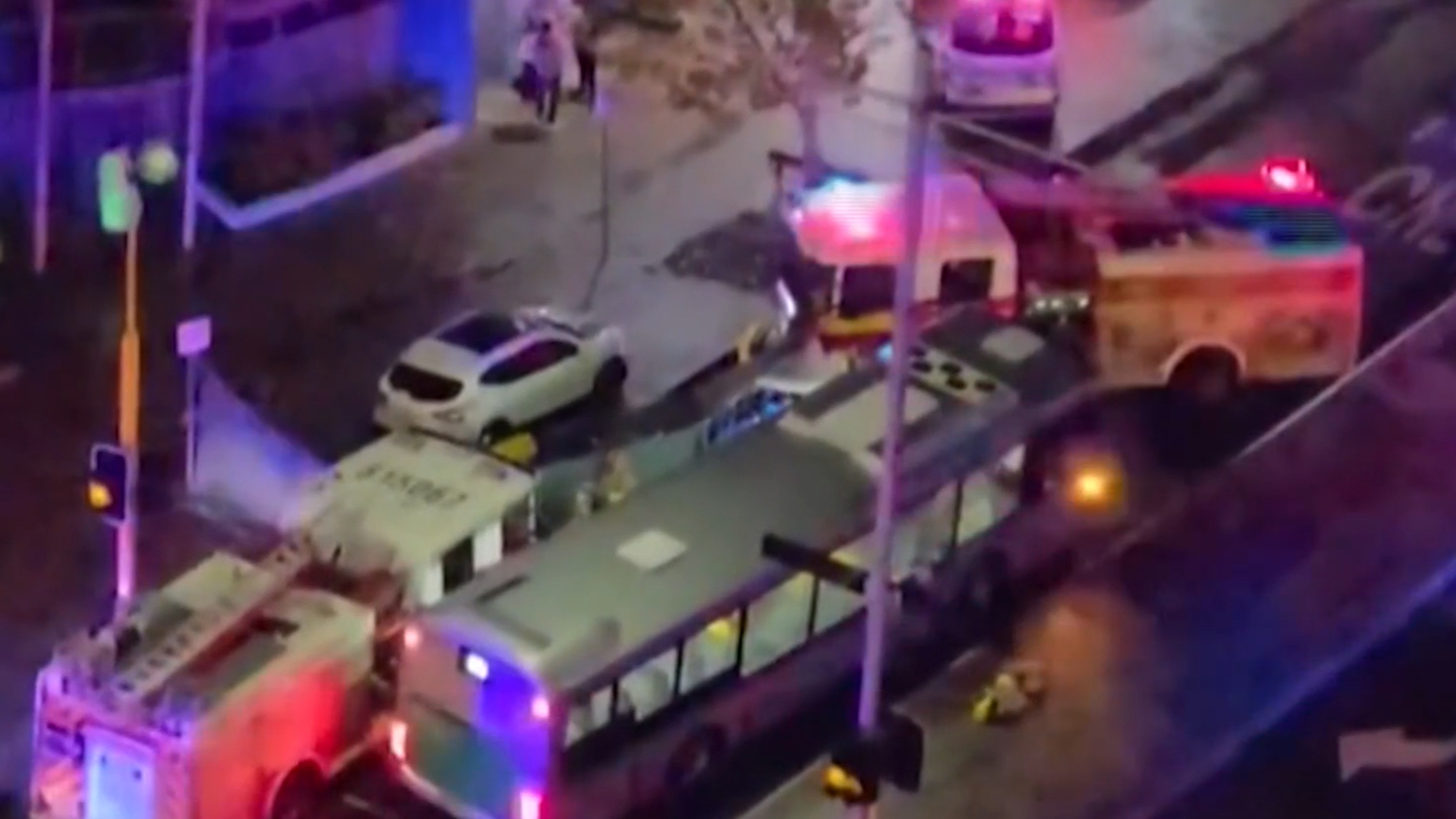 Pedestrian killed by bus while crossing the street in Perth