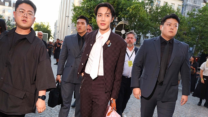 The best street style from the Paris men's spring/summer 2026 shows