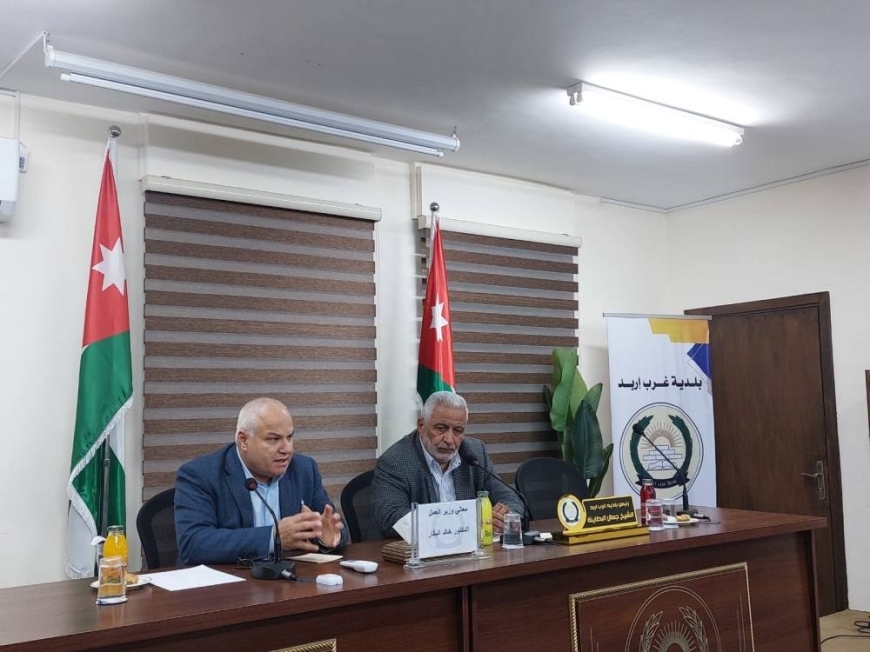 وزير العمل: لن يكون هناك عامل وطن غير أردني مع نهاية العام الحالي