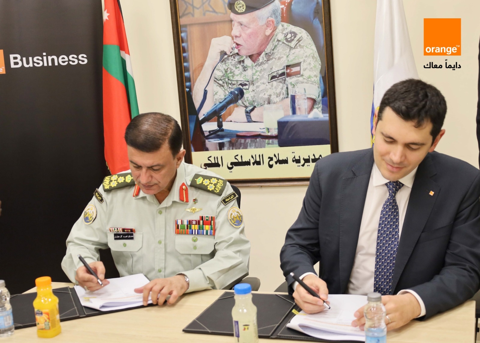 أورنج الأردن تجدد توفير خدمات الاتصالات للقوات المسلحة الأردنية – الجيش العربي وكافة الأجهزة الأمنية