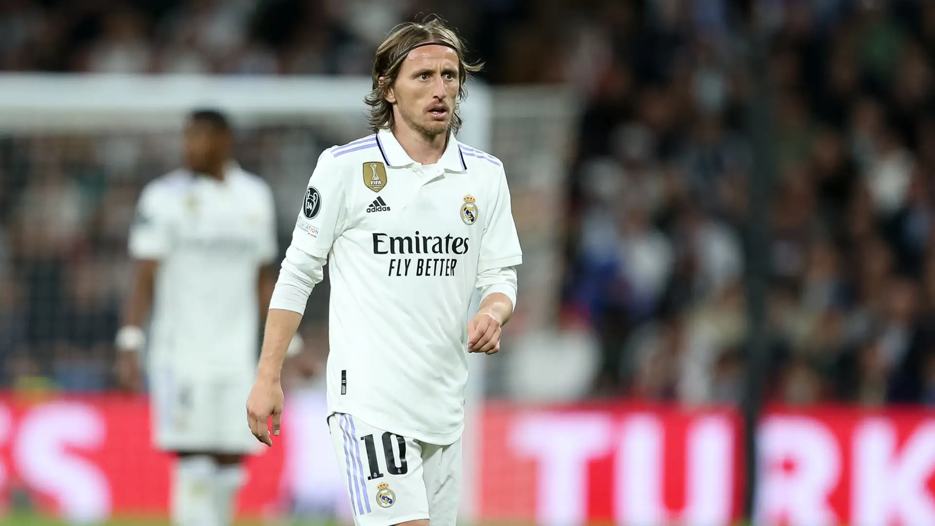مودريتش يعلن مغادرة ريال مدريد بعد مونديال الأندية
