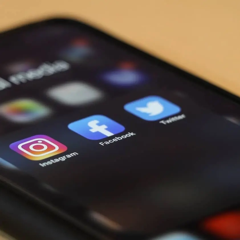 ضبط فتاة أساءت لبلد شقيق وجمهوره في فيديو متداول