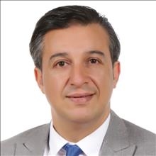 الطبيب الطراونة يحذر السجائر الإلكترونية.. سم قاتل بنكهة خادعة