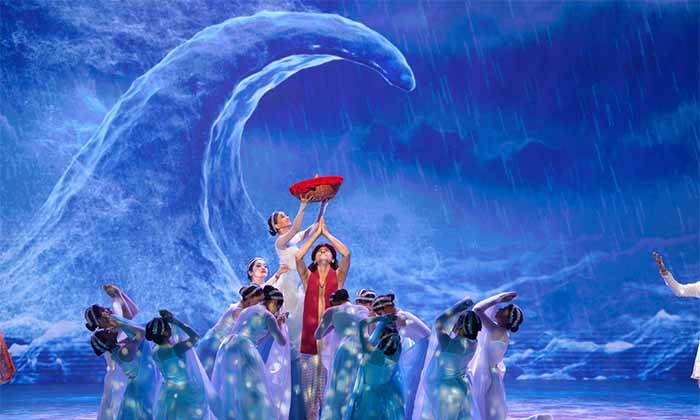 Rajadhiraaj Musical Witnesses Packed House at Dubai Opera on its First Day