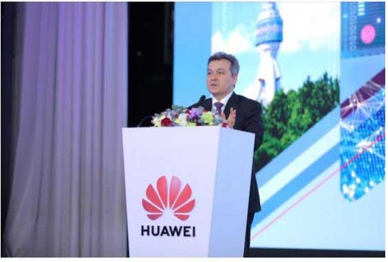 Stepping into the Intelligent Future: Huawei's Tech Carnival Opens in Uzbekistan