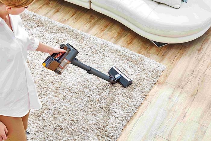 Smart Cleaning for Smart Families: How LG Vacuums Help Gulf Parents Prepare for Back-to-School Season While Saving on Energy Bills