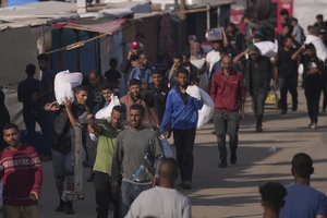 31 Palestinians killed heading to Gaza aid site