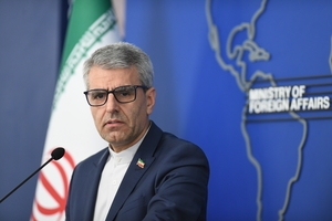 Iran to present counterproposal to US, Trump says talks to resume
