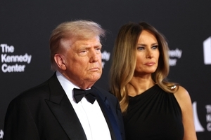 Trump booed and cheered at the Kennedy Center while attending 'Les Miserables'