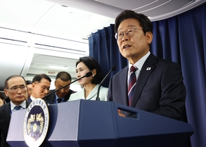 ‘Pragmatism' in focus as Lee Jae Myung skips NATO summit