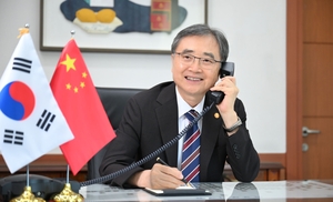 S. Korea, China FMs agree to make upcoming APEC summit 'new turning point' in ties