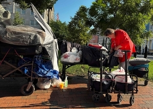 Trump vows to evict homeless from Washington, official says National Guard may be deployed