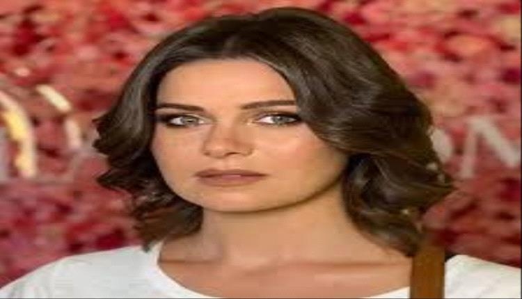 يسرا اللوزي: عانيت من أدوية الاكتئاب