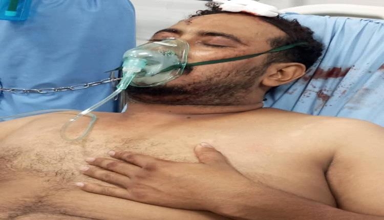 جريمة أسرية مروعة.. طعن شاب بخنجر في الرأس والصدر على يد قريبه