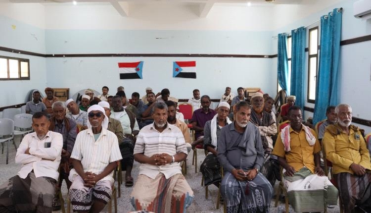 انتقالي سيحوت يعقد اجتماعاً موسعاً لمناقشة تعزيز العمل الميداني وتطوير الخدمات