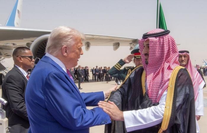 صحف وقنوات عالمية تبرز مخرجات القمة السعودية الأمريكية