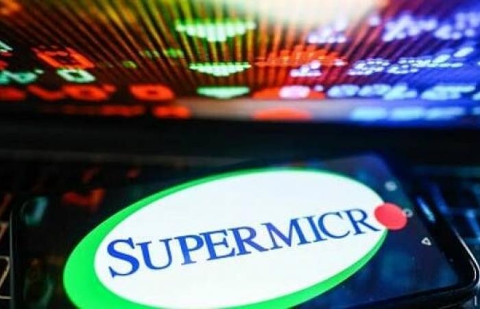 صعود سهم "سوبر مايكرو" 17% وسط تفاؤل بمستقبل أعمالها