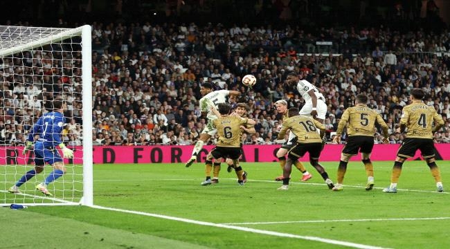 ريال مدريد يحرق سوسيداد في جحيم البرنابيو ويبلغ نهائي كأس إسبانيا