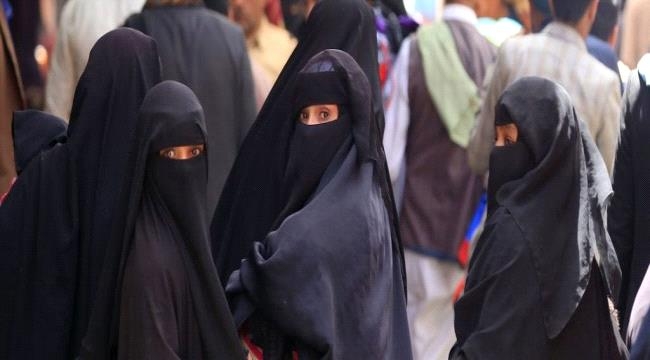 كونوا رجالاً.. فالخطر يطرق أبواب بناتكم!