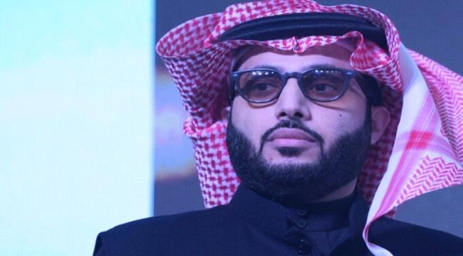 تركي آل الشيخ يثير ضجة واسعة في موسم الرياض
